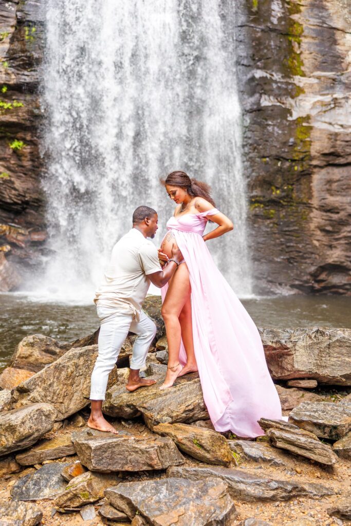 waterfall maternity session at Looking Glass Falls